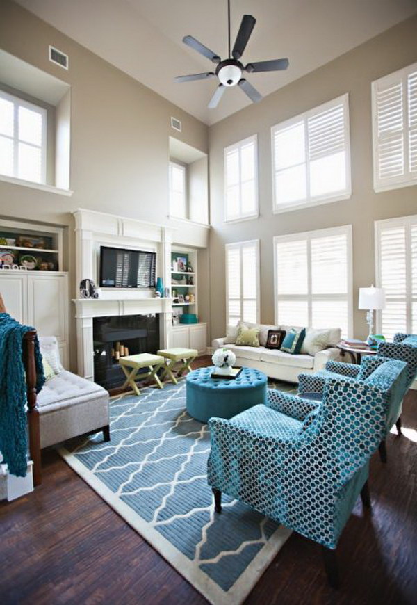 Living Room Layout: Emphasis On Focal Point. 