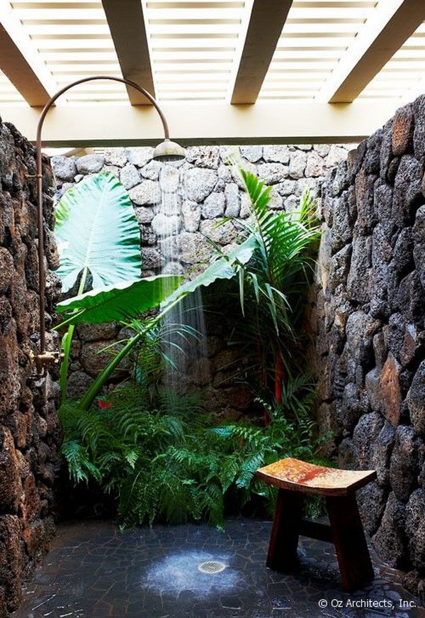 Great Outdoor Shower Ideas for Refreshing Summer Time - Hative