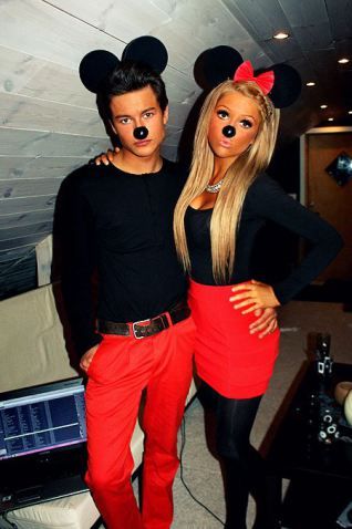 Minnie & Mickey Mouse Costume.