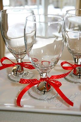 Cute Christmas Glass Decor. 