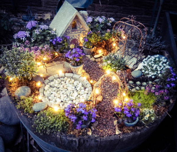 DIY Fairy Garden with Magical Lights. 