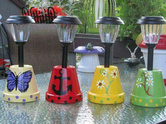 Clay Pot Solar Lights. 