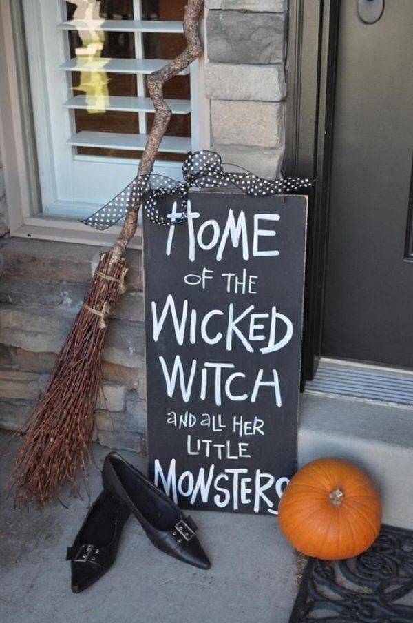 Download 50+ Halloween Front Porch Decorations - Hative