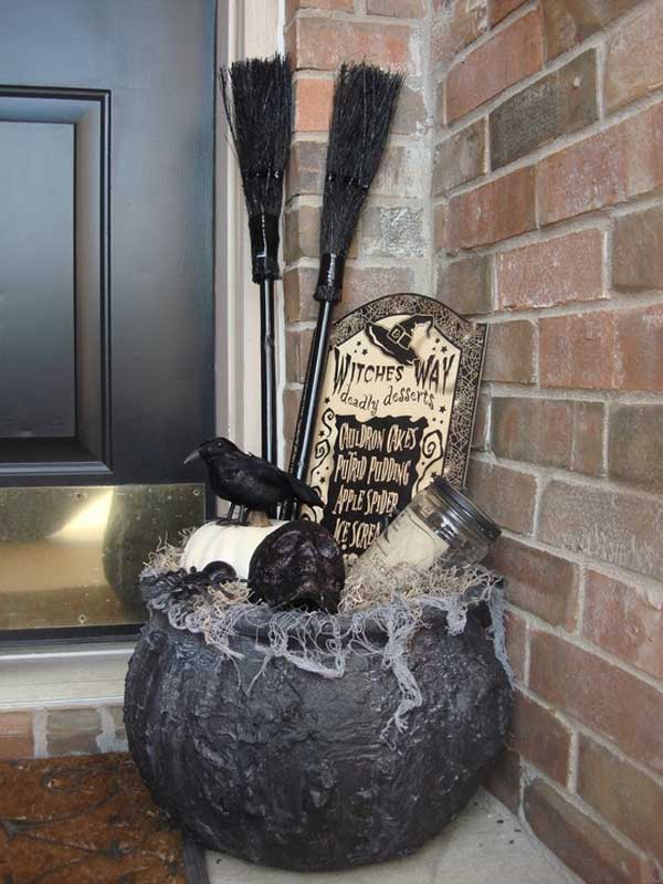 50+ Halloween Front Porch Decorations Hative