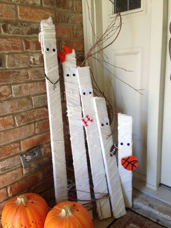 50+ Halloween Front Porch Decorations - Hative