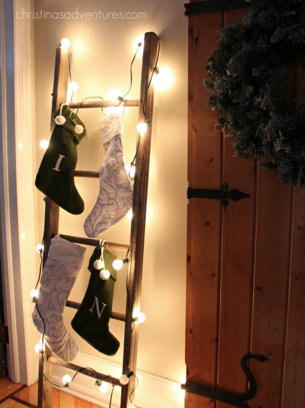 30+ DIY Stocking Holders For Christmas Decoration - Hative