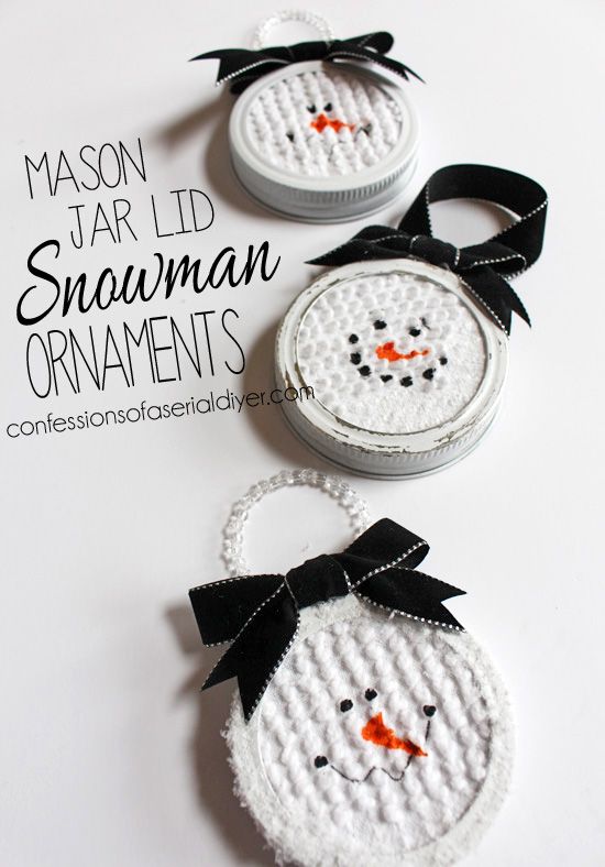 30+ Simple and Festive Mason Jar lid Ornaments for Christmas Decoration