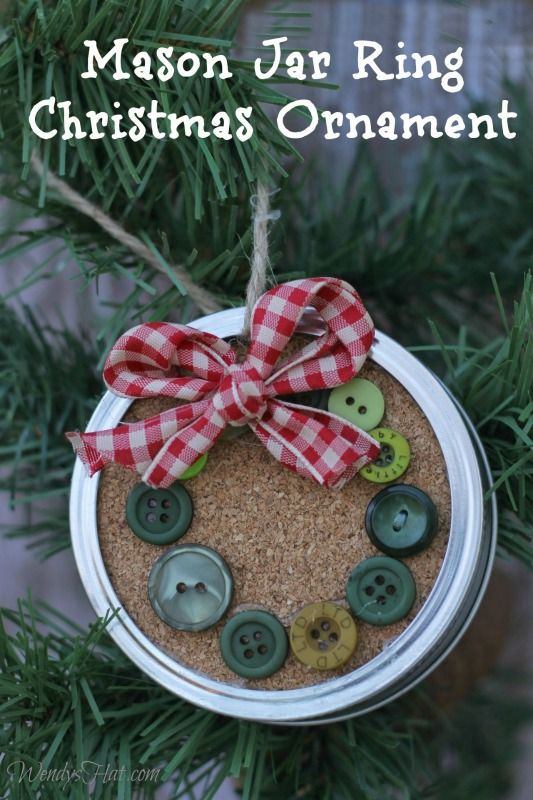 30+ Simple and Festive Mason Jar lid Ornaments for Christmas Decoration