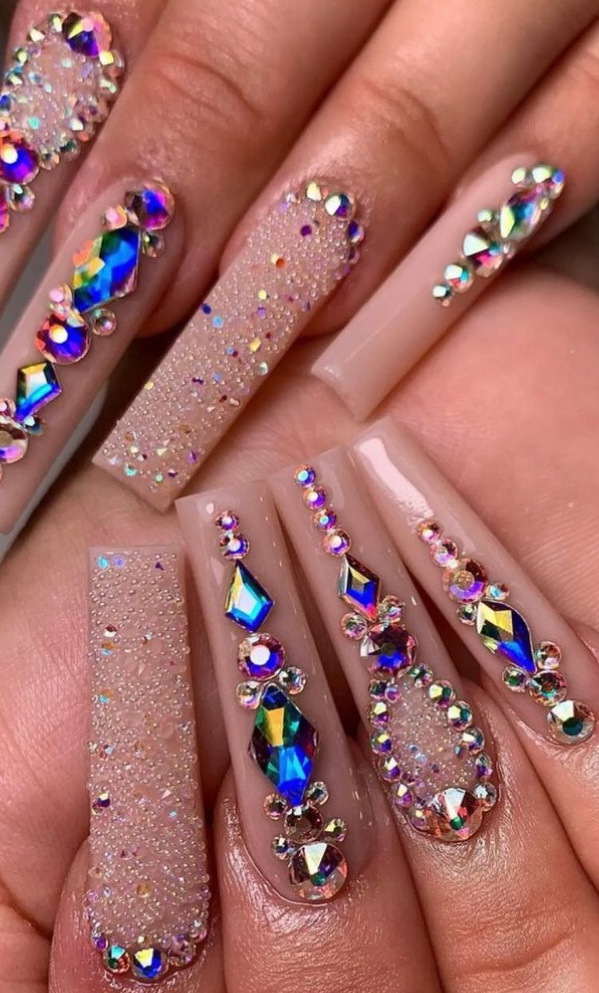 30 Amazing Luxury Nail Art Ideas 2023