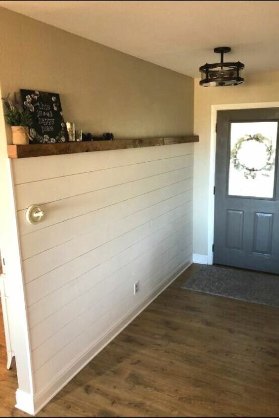 DIY Farmhouse Shiplap Wall Entryway Makeover. 