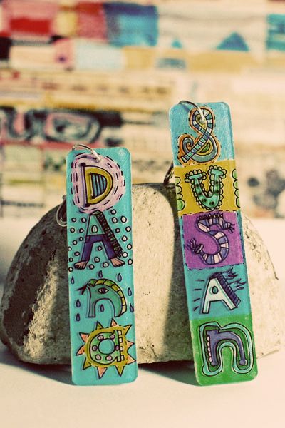 DIY Name Cards Made from Shrinky Dinks. 