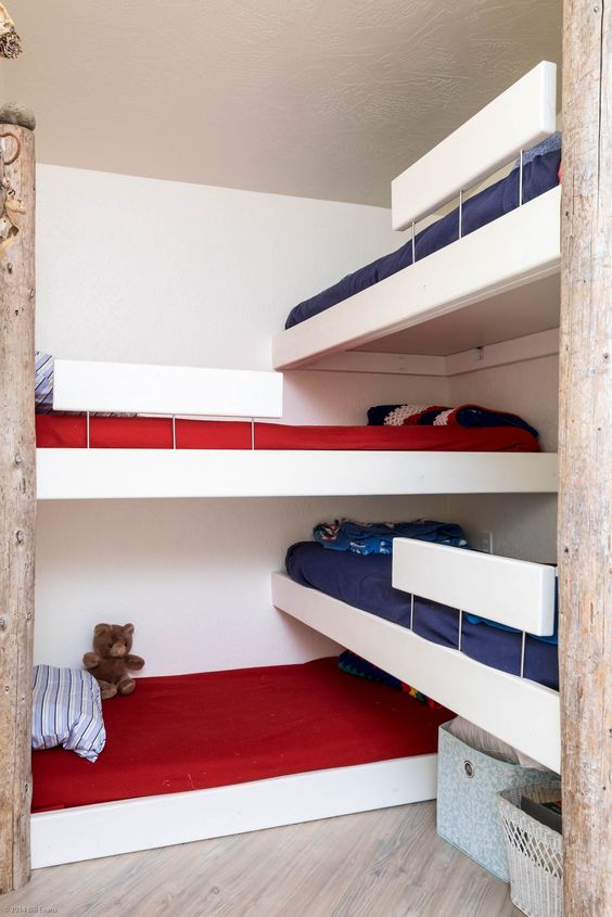 Built in Bunk Beds for Odd Corner. 