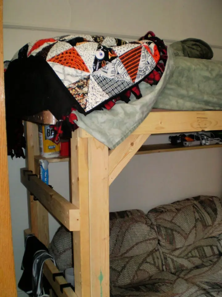 College Dorm Loft Bed Plan. 