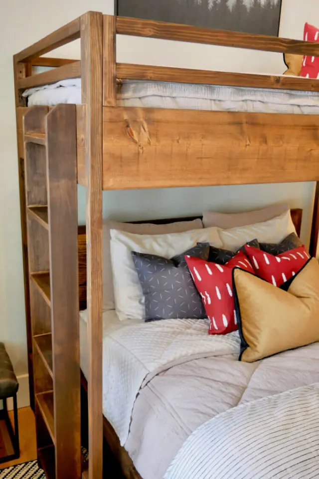 DIY Twin Loft Bed Plan. 